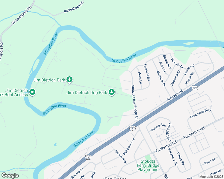map of restaurants, bars, coffee shops, grocery stores, and more near 1018 River Crest Drive in Reading