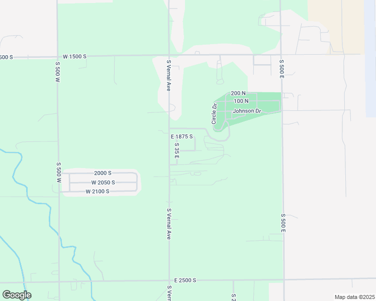 map of restaurants, bars, coffee shops, grocery stores, and more near East 1940 South in Uintah County