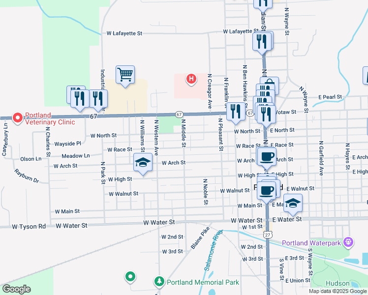 map of restaurants, bars, coffee shops, grocery stores, and more near 601 West Race Street in Portland