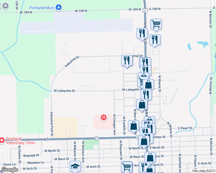 map of restaurants, bars, coffee shops, grocery stores, and more near 1200-1298 North Creagor Avenue in Portland