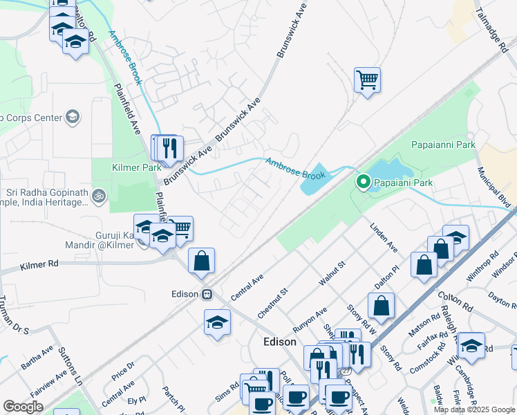 map of restaurants, bars, coffee shops, grocery stores, and more near 952 Blueberry Ct in Edison