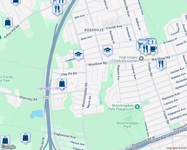 map of restaurants, bars, coffee shops, grocery stores, and more near 18 Lynbrook Court in Staten Island