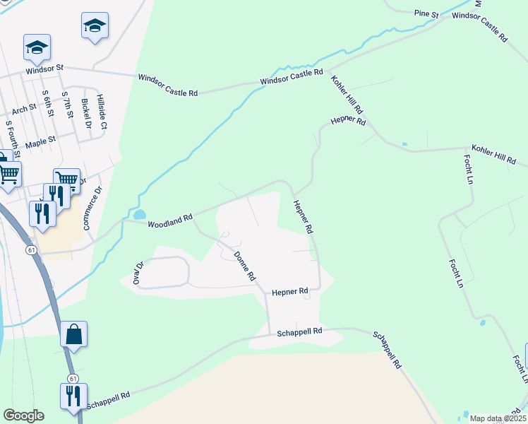 map of restaurants, bars, coffee shops, grocery stores, and more near 6 Woodland Court in Hamburg