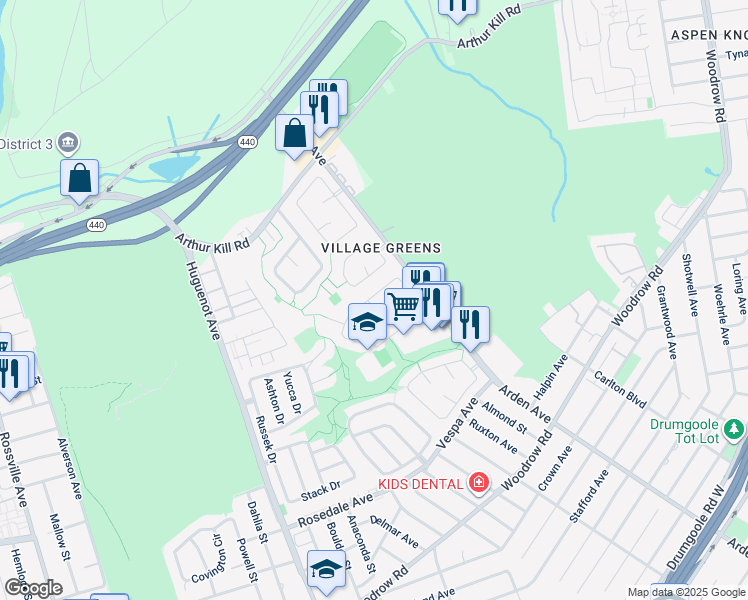 map of restaurants, bars, coffee shops, grocery stores, and more near 247 Hampton Green in Staten Island