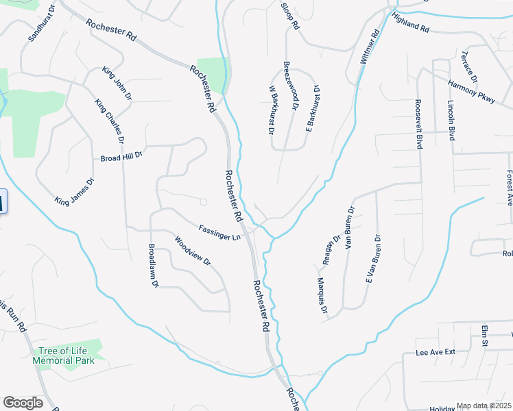 map of restaurants, bars, coffee shops, grocery stores, and more near 811 Village Drive North in Pittsburgh