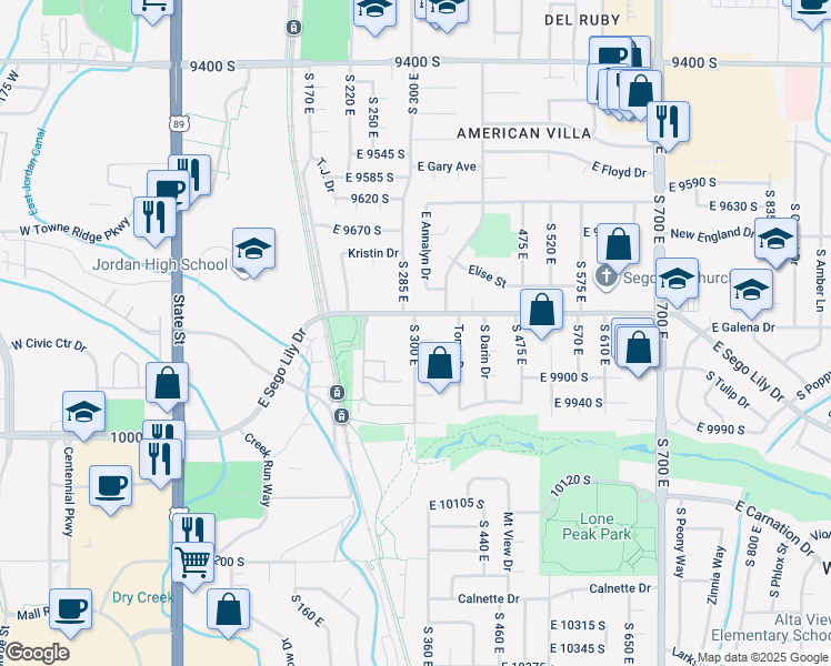 map of restaurants, bars, coffee shops, grocery stores, and more near 231 East Sandy Circle in Sandy
