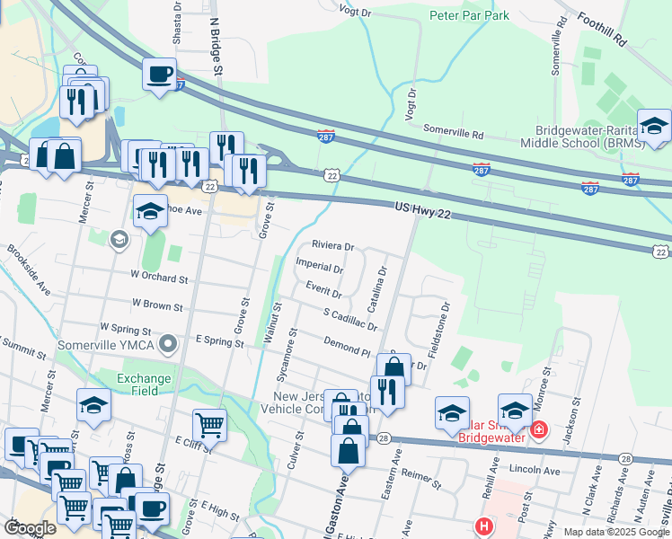 map of restaurants, bars, coffee shops, grocery stores, and more near 3 Fleetwood Drive in Somerville