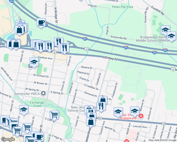 map of restaurants, bars, coffee shops, grocery stores, and more near 3 Fleetwood Dr in Somerville
