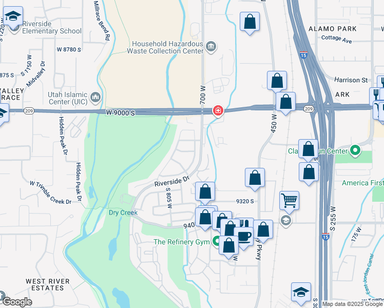 map of restaurants, bars, coffee shops, grocery stores, and more near 9095 Club Oaks Drive in Sandy
