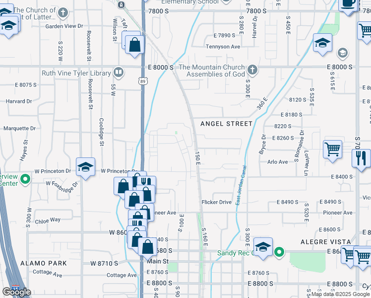 map of restaurants, bars, coffee shops, grocery stores, and more near 142 East Chambord Court in Sandy