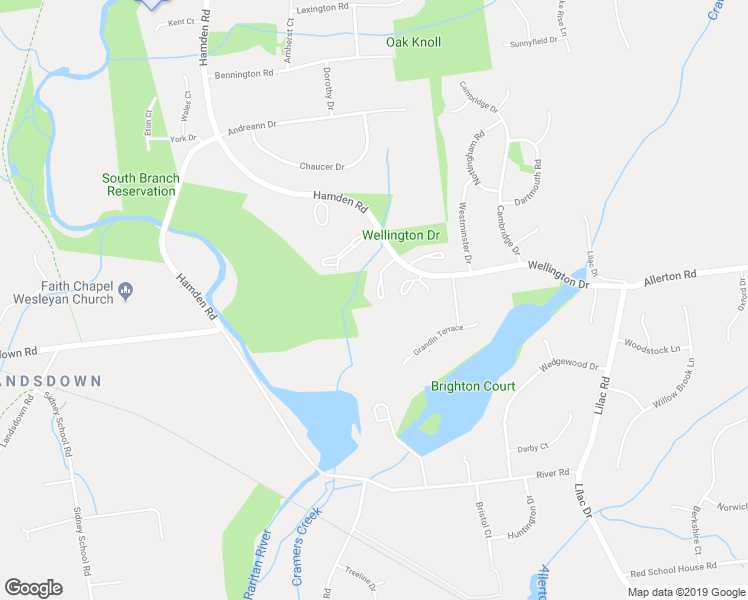 map of restaurants, bars, coffee shops, grocery stores, and more near 32 Glenside Drive in Hunterdon County
