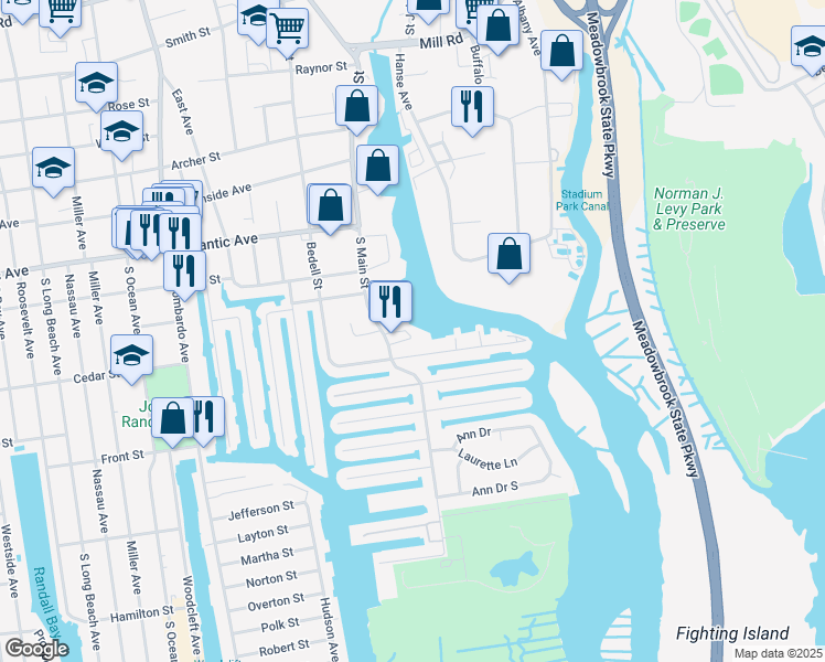 map of restaurants, bars, coffee shops, grocery stores, and more near 7 South Main Street in Freeport