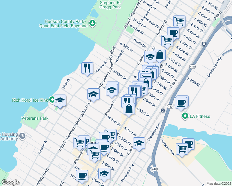 map of restaurants, bars, coffee shops, grocery stores, and more near in Bayonne