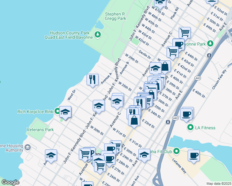 map of restaurants, bars, coffee shops, grocery stores, and more near 884 John F. Kennedy Boulevard in Weehawken