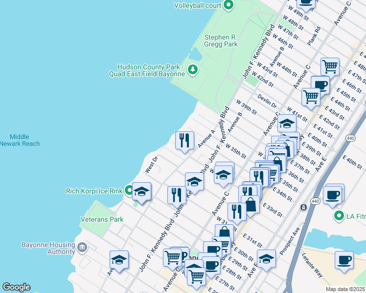 map of restaurants, bars, coffee shops, grocery stores, and more near 154 West 33rd Street in Bayonne