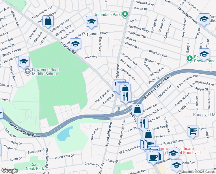 map of restaurants, bars, coffee shops, grocery stores, and more near 884 Nassau Road in Uniondale