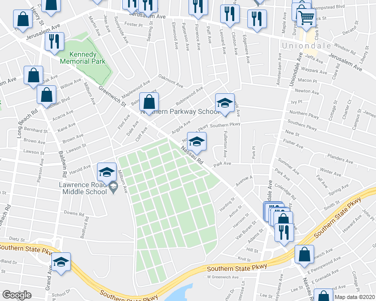 map of restaurants, bars, coffee shops, grocery stores, and more near 667 Nassau Road in Uniondale