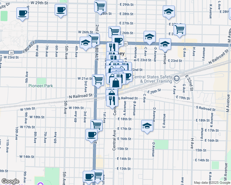map of restaurants, bars, coffee shops, grocery stores, and more near 199 North Railroad Street in Kearney