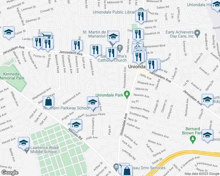 map of restaurants, bars, coffee shops, grocery stores, and more near 558 Macon Place in Uniondale