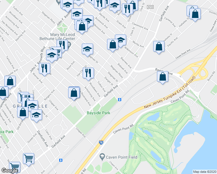 map of restaurants, bars, coffee shops, grocery stores, and more near 17 Bayside Place in Jersey City
