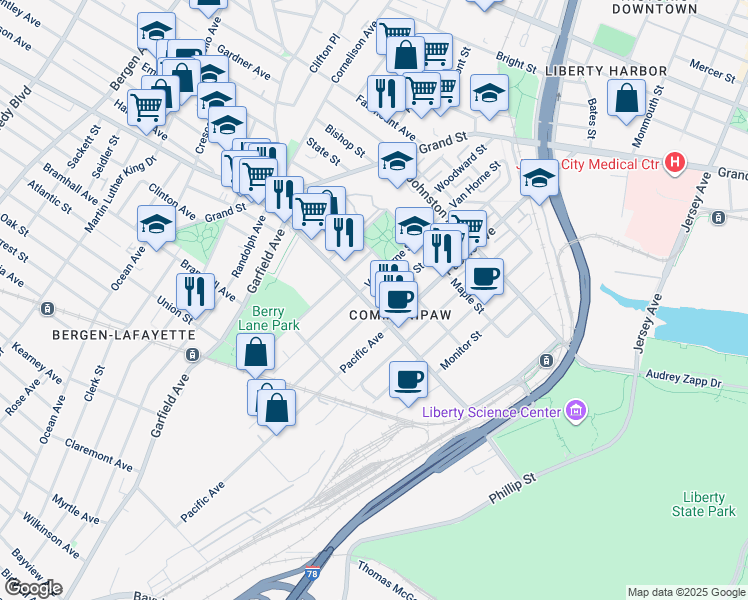 map of restaurants, bars, coffee shops, grocery stores, and more near 392 Communipaw Avenue in Jersey City