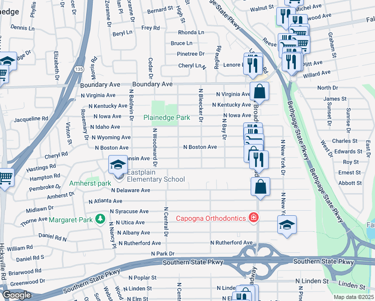 map of restaurants, bars, coffee shops, grocery stores, and more near 272 North Boston Avenue in Massapequa