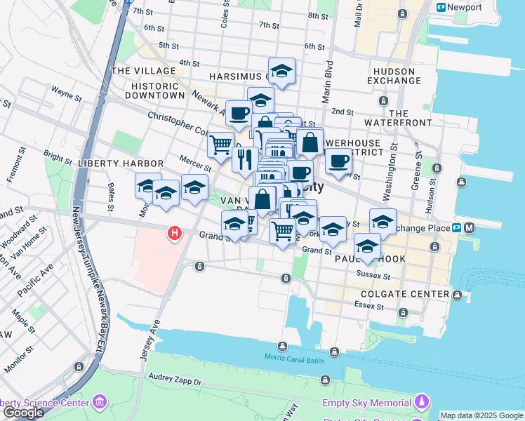 map of restaurants, bars, coffee shops, grocery stores, and more near 215 Montgomery Street in Jersey City