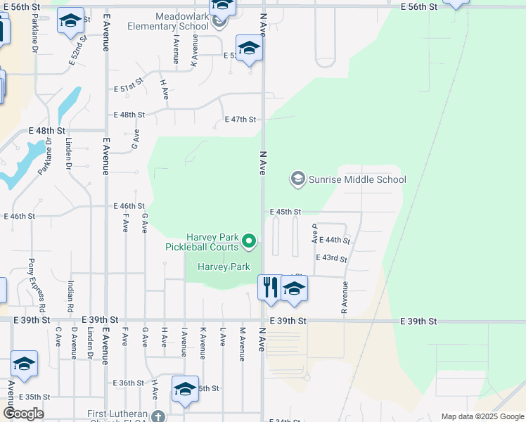 map of restaurants, bars, coffee shops, grocery stores, and more near 4501 N Avenue in Kearney