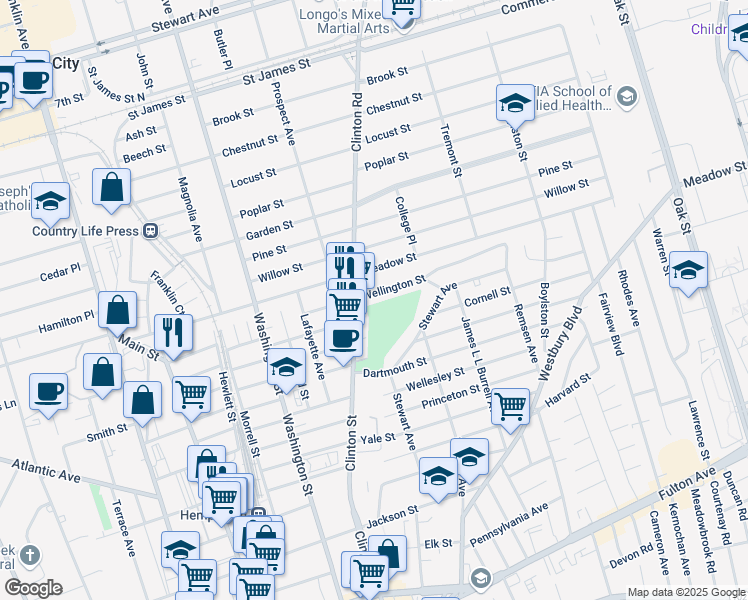 map of restaurants, bars, coffee shops, grocery stores, and more near 72 Wellington Street in Hempstead