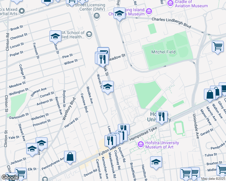 map of restaurants, bars, coffee shops, grocery stores, and more near 70 Oak Street in Garden City