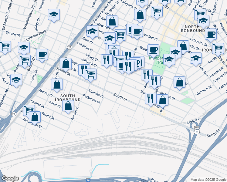 map of restaurants, bars, coffee shops, grocery stores, and more near 255 South Street in Newark