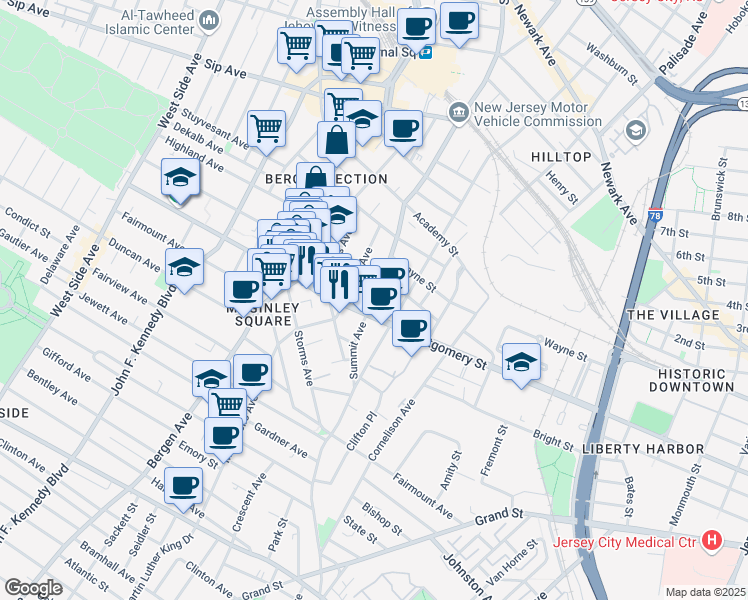 map of restaurants, bars, coffee shops, grocery stores, and more near 678 Montgomery Street in Jersey City