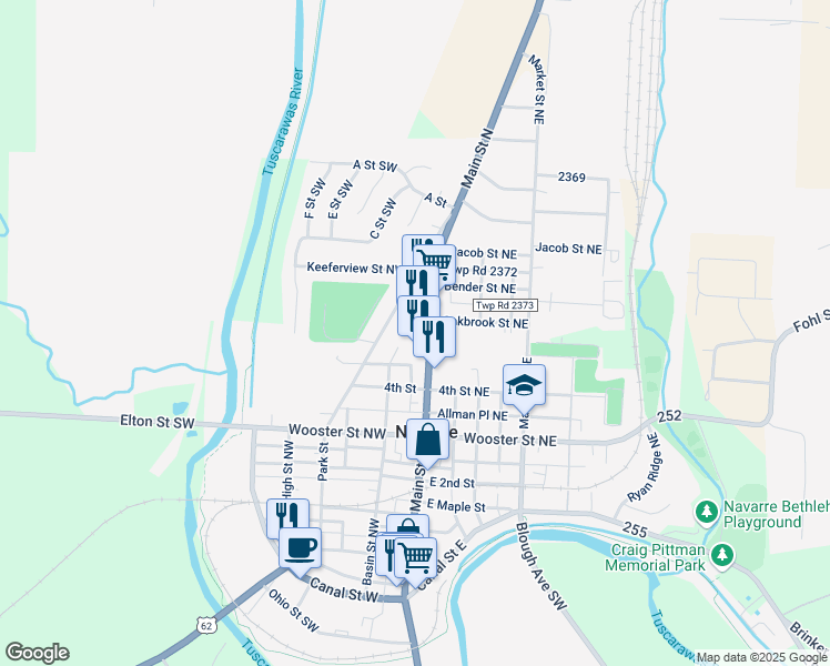 map of restaurants, bars, coffee shops, grocery stores, and more near 555 North Main Street in Navarre
