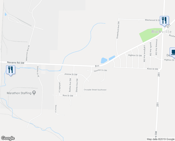 map of restaurants, bars, coffee shops, grocery stores, and more near 7089 Gauntlet Circle Southwest in Massillon