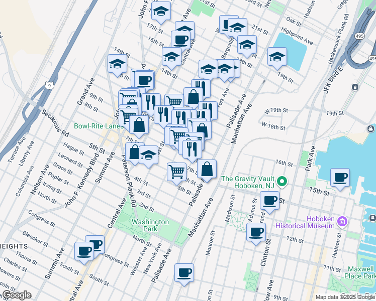 map of restaurants, bars, coffee shops, grocery stores, and more near 910 Bergenline Avenue in Union City