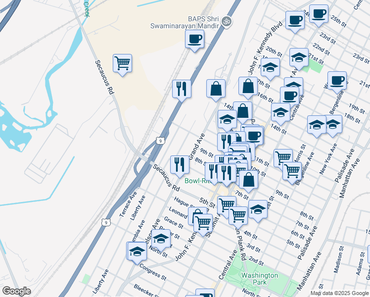 map of restaurants, bars, coffee shops, grocery stores, and more near 811 Grand Avenue in North Bergen