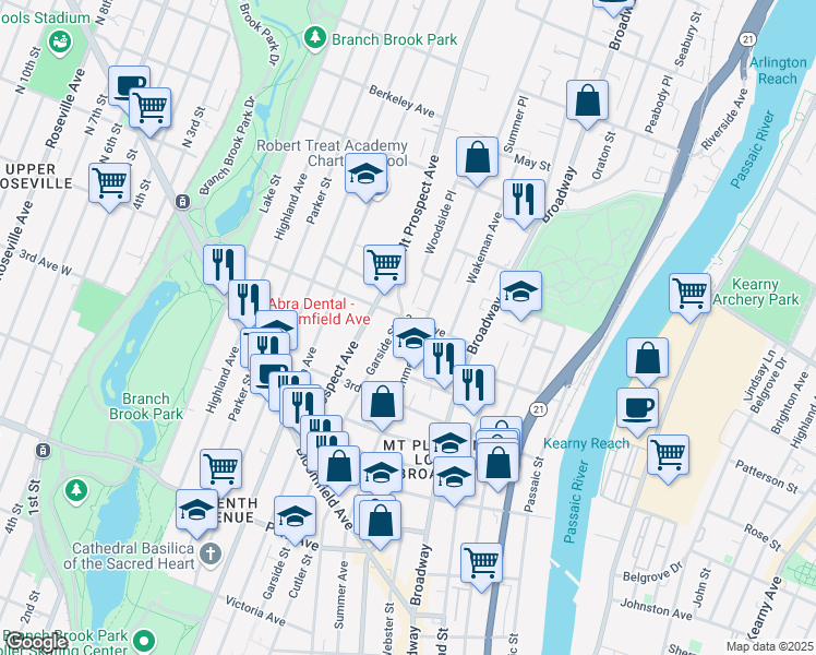 map of restaurants, bars, coffee shops, grocery stores, and more near in Newark