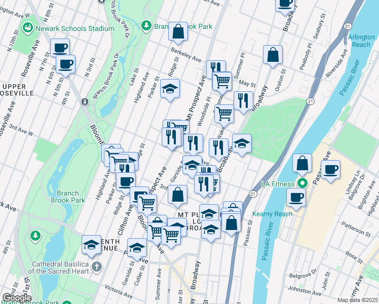 map of restaurants, bars, coffee shops, grocery stores, and more near in Newark