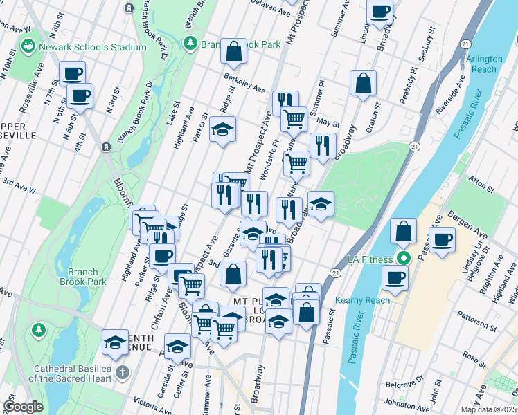 map of restaurants, bars, coffee shops, grocery stores, and more near in Newark