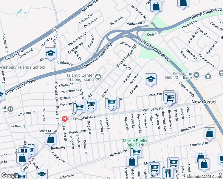 map of restaurants, bars, coffee shops, grocery stores, and more near 7 2nd Street in Westbury