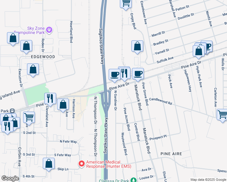 map of restaurants, bars, coffee shops, grocery stores, and more near 1726 North Gardiner Drive in Bay Shore