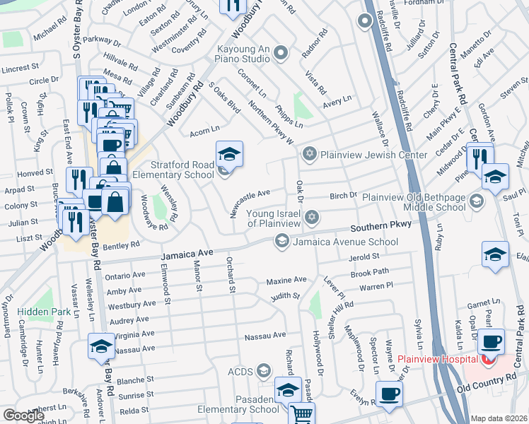 map of restaurants, bars, coffee shops, grocery stores, and more near 17 Roxbury Avenue in Plainview