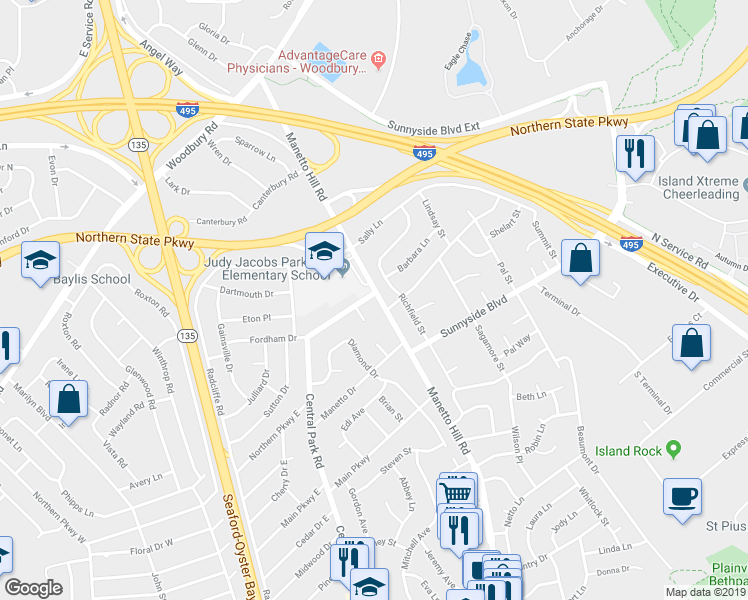 map of restaurants, bars, coffee shops, grocery stores, and more near 2 Park Court in Plainview