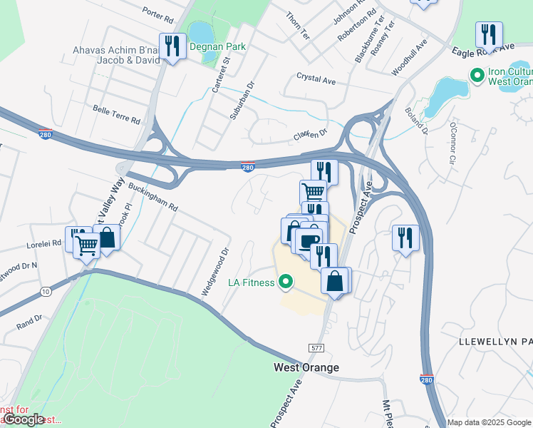map of restaurants, bars, coffee shops, grocery stores, and more near 1000 Executive Drive in West Orange