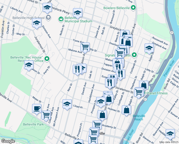 map of restaurants, bars, coffee shops, grocery stores, and more near 24 Oak Street in Belleville