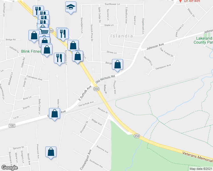 map of restaurants, bars, coffee shops, grocery stores, and more near 62 Sutton Place in Islandia