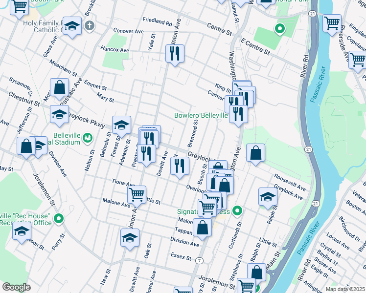 map of restaurants, bars, coffee shops, grocery stores, and more near 136 Bell Street in Belleville