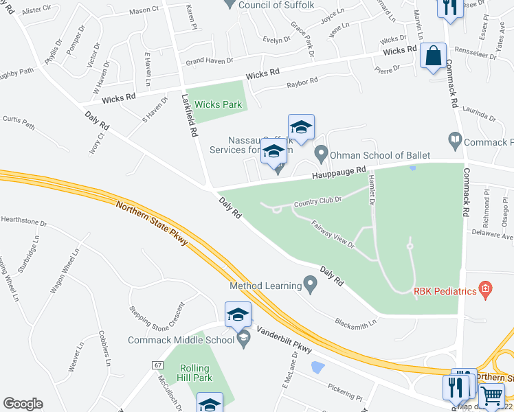 map of restaurants, bars, coffee shops, grocery stores, and more near 132 Hiland Court in Commack