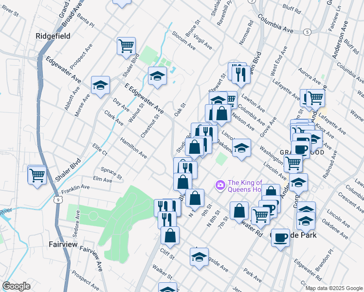 map of restaurants, bars, coffee shops, grocery stores, and more near 560 Day Avenue in Ridgefield