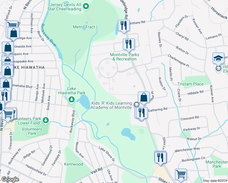 map of restaurants, bars, coffee shops, grocery stores, and more near 4 Freedom Court in Montville